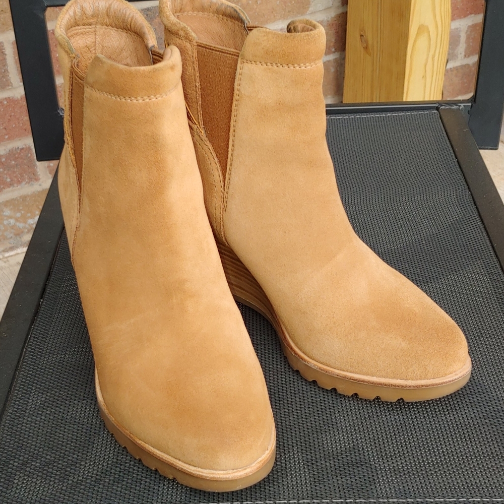Sorel Boots